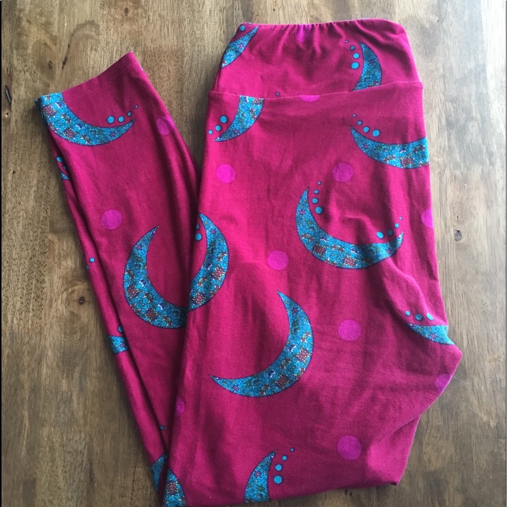 Lularoe Crescent Moon 🌙 Leggings TC
